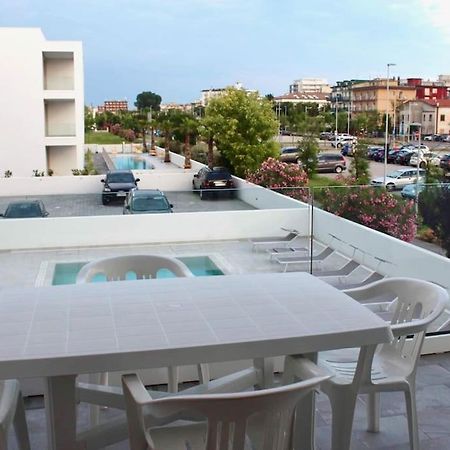 West Beach 2 Jesolo Exterior photo
